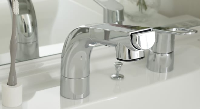 シャワー水栓